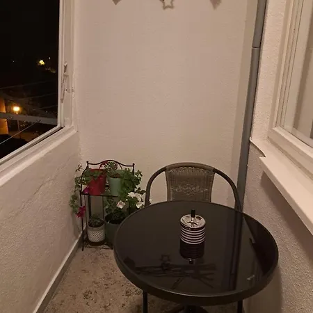 M&ms Apartment *